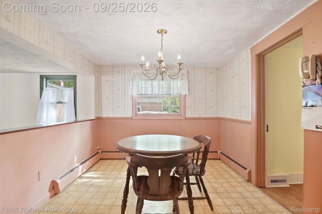 32100 W 9 Mile Road, Farmington, MI 48336