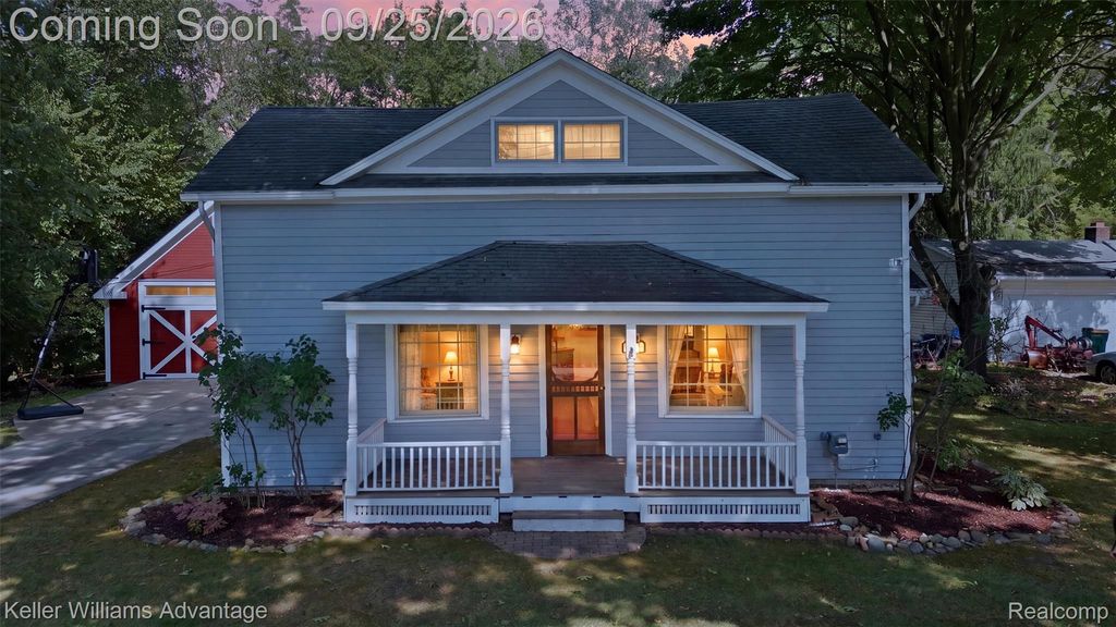 32100 W 9 Mile Road, Farmington, MI 48336