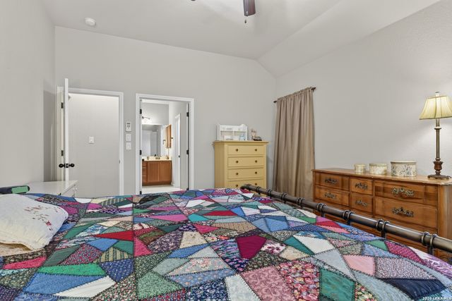 10912 Forest Breeze, Live Oak, TX 78233