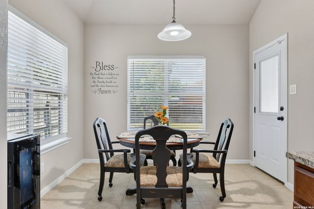10912 Forest Breeze, Live Oak, TX 78233