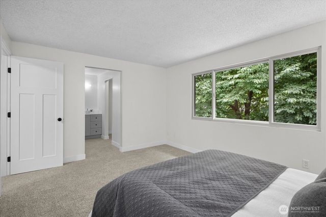 2620 170th Street SE, Bothell, WA 98012