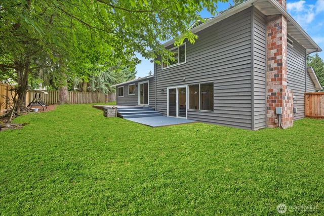 2620 170th Street SE, Bothell, WA 98012