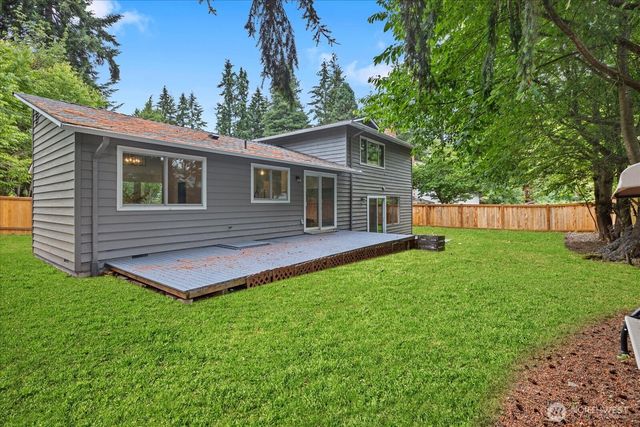 2620 170th Street SE, Bothell, WA 98012