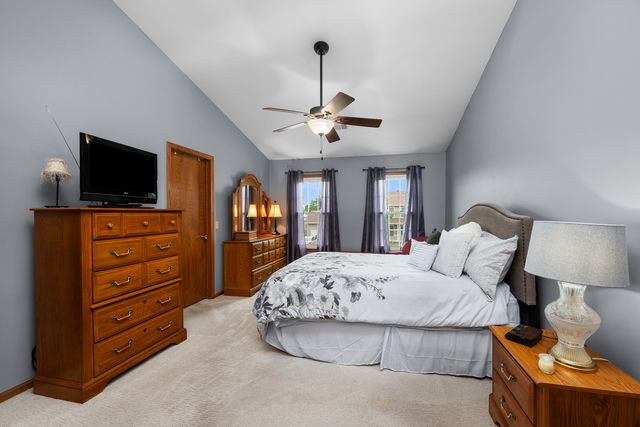 737 W 58th Street, Davenport, IA 52806