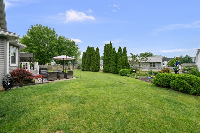 737 W 58th Street, Davenport, IA 52806