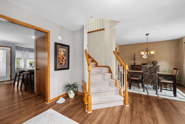 737 W 58th Street, Davenport, IA 52806