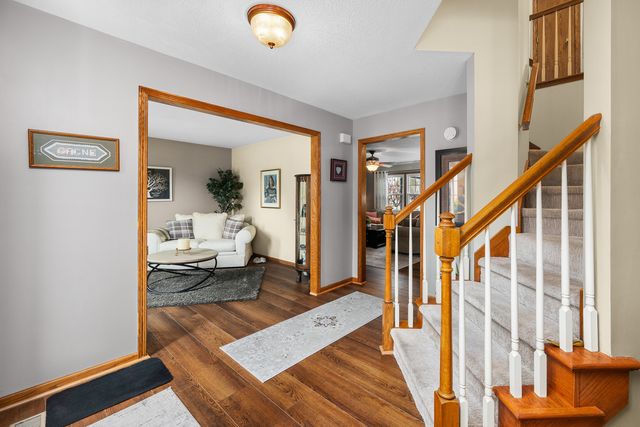 737 W 58th Street, Davenport, IA 52806