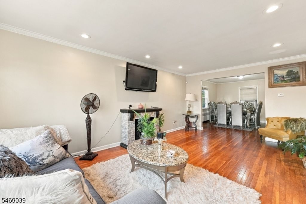 1747 Colgate Pl, Union Twp., NJ 07083 — photo 5