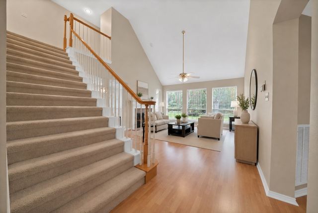 2129 Brentcove Drive, Grapevine, TX 76051