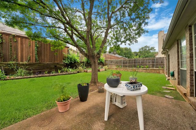 2129 Brentcove Drive, Grapevine, TX 76051