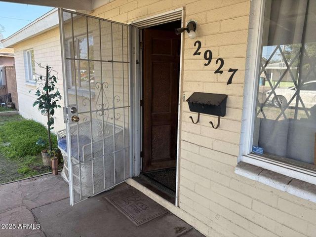 2927 W SAN MIGUEL Avenue, Phoenix, AZ 85017