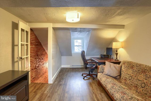 924 GRAND ST, Harrisburg, PA 17102