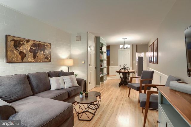 924 GRAND ST, Harrisburg, PA 17102