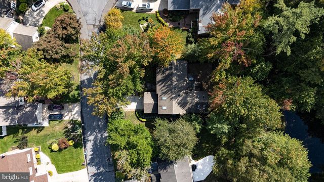 21 TEAK CT, Cherry Hill, NJ 08003