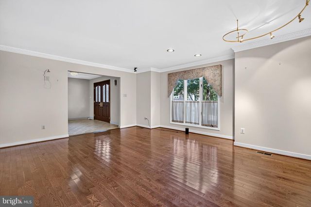 21 TEAK CT, Cherry Hill, NJ 08003