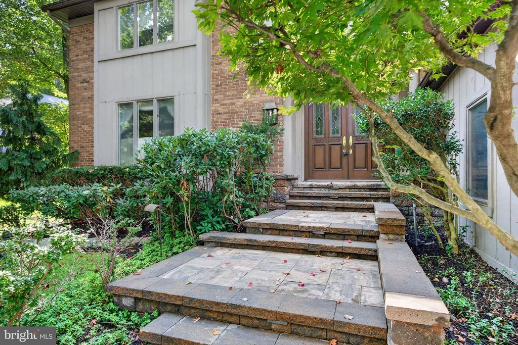 21 TEAK CT, CHERRY HILL, NJ 08003 — photo 2