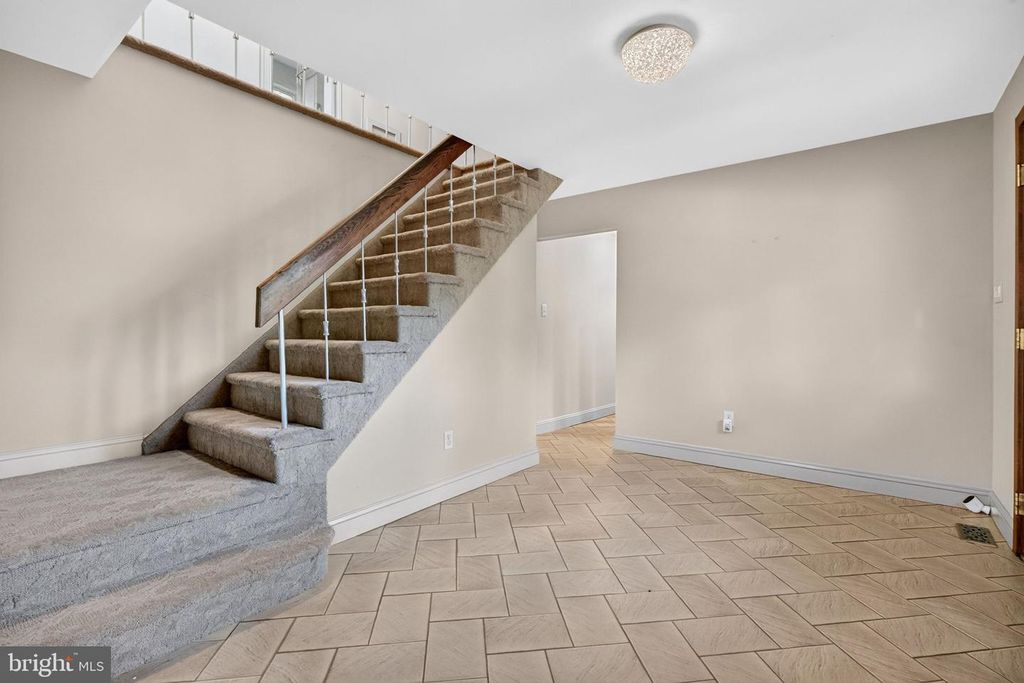 21 TEAK CT, CHERRY HILL, NJ 08003 — photo 5
