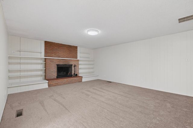 12016 Donna Court NE, Albuquerque, NM 87112