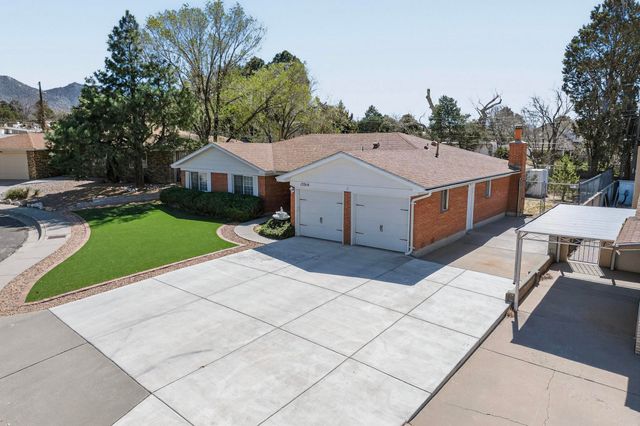 12016 Donna Court NE, Albuquerque, NM 87112