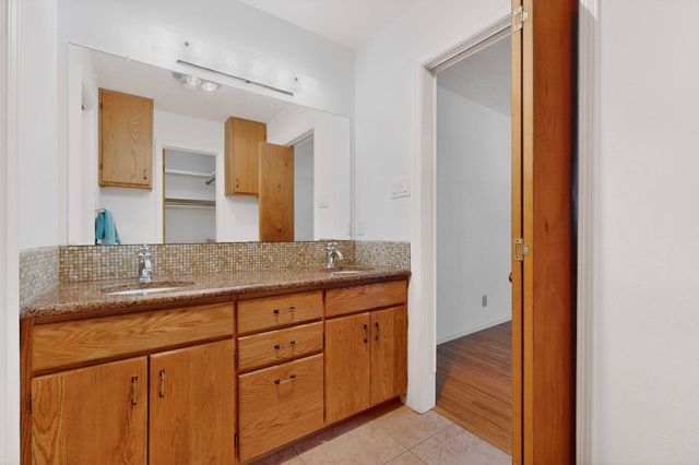 12016 Donna Court NE, Albuquerque, NM 87112