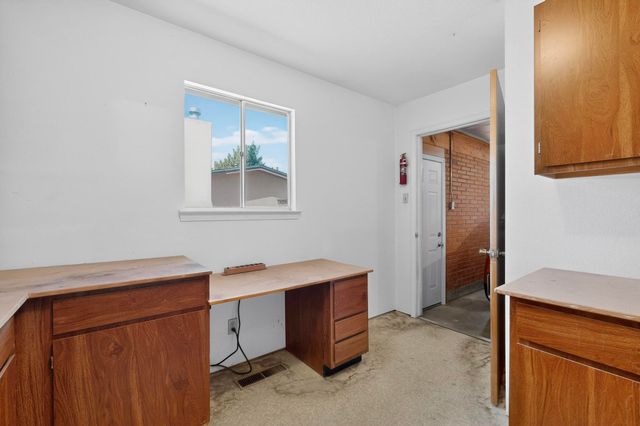 12016 Donna Court NE, Albuquerque, NM 87112