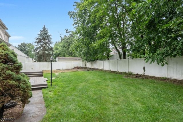 25 Sunrise Dr, Wayne Twp., NJ 07470