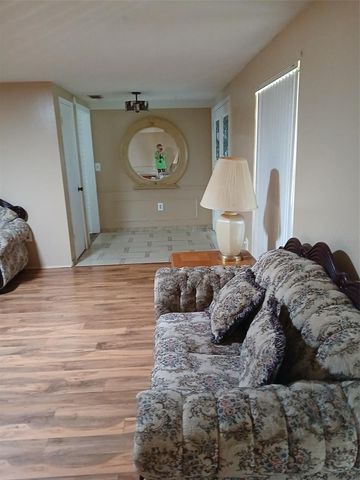 8809 AVONDALE LANE, Hudson, FL 34667