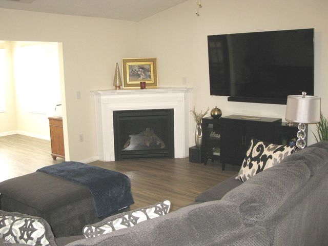 528 Dylan Drive, Avon, IN 46123