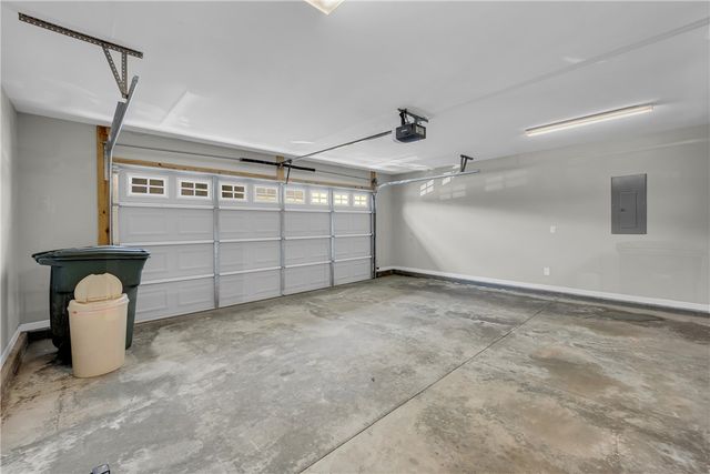 138 Madison Pointe Drive, Seneca, SC 29678