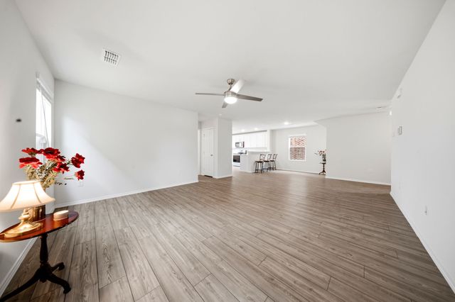 325 Hopson Street, Van Alstyne, TX 75495