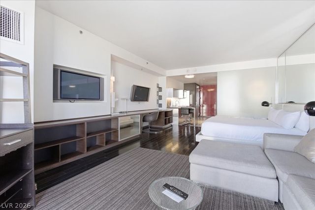 4381 West FLAMINGO Road 10306, Las Vegas, NV 89103
