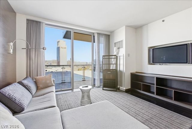 4381 West FLAMINGO Road 10306, Las Vegas, NV 89103