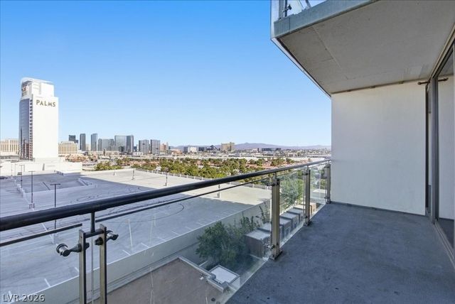 4381 West FLAMINGO Road 10306, Las Vegas, NV 89103