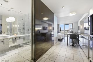 4381 West FLAMINGO Road 10306, Las Vegas, NV 89103