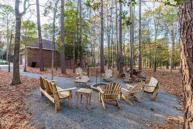 335 Sprunt Drive, Clinton, NC 28328