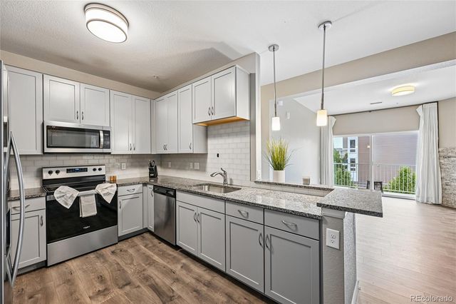 15700 E Jamison Drive 204, Englewood, CO 80112