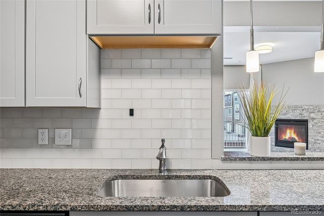 15700 E Jamison Drive 204, Englewood, CO 80112