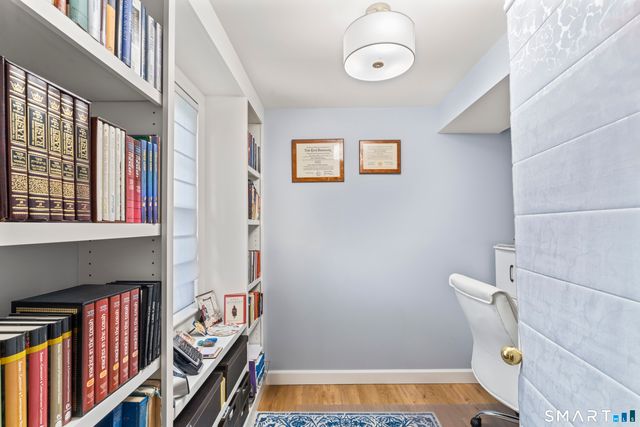 27 Holbrook Drive, Stamford, CT 06906