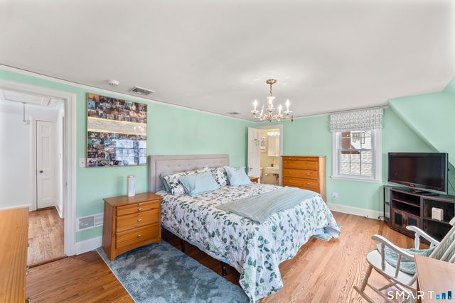 27 Holbrook Drive, Stamford, CT 06906