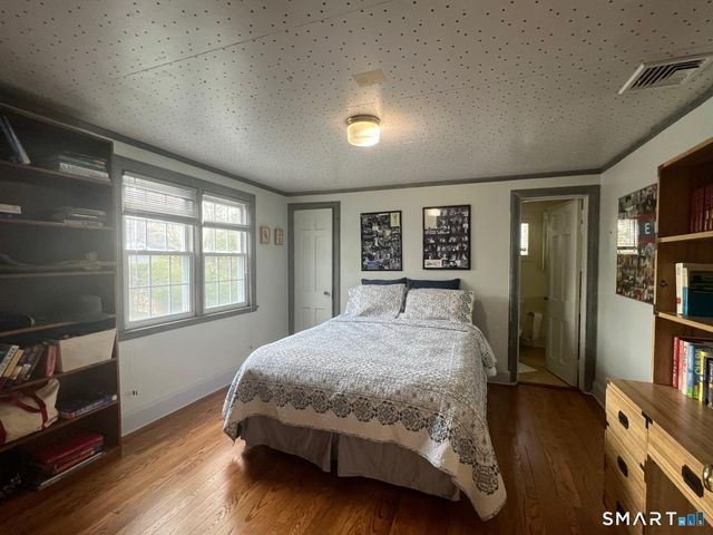 27 Holbrook Drive, Stamford, CT 06906