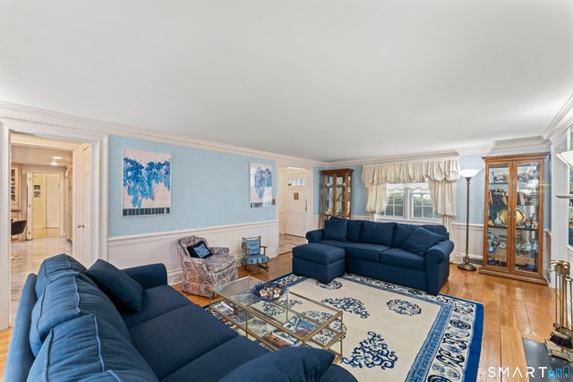 27 Holbrook Drive, Stamford, CT 06906