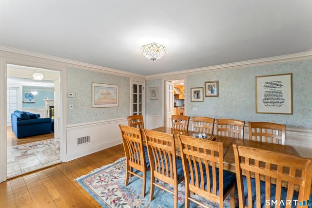 27 Holbrook Drive, Stamford, CT 06906