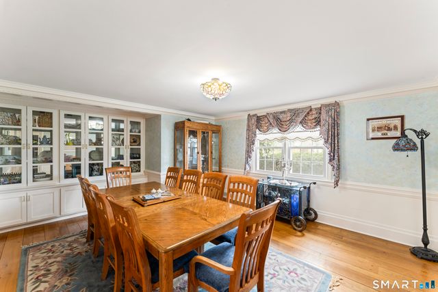 27 Holbrook Drive, Stamford, CT 06906