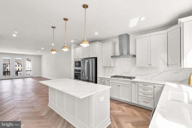 42123 PICASSO SQ, Ashburn, VA 20148