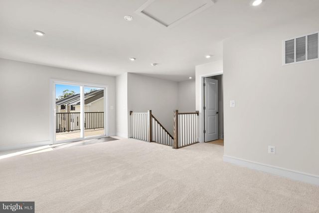 42123 PICASSO SQ, Ashburn, VA 20148