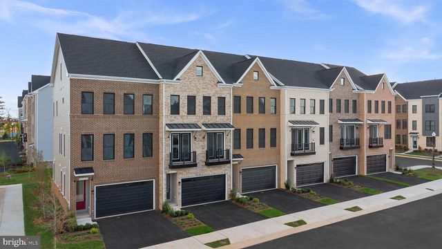 42123 PICASSO SQ, Ashburn, VA 20148