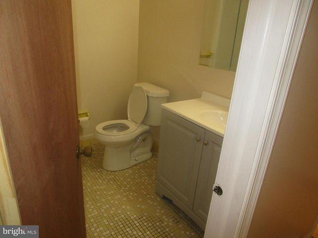 135 DREXEL AVE, Lansdowne, PA 19050