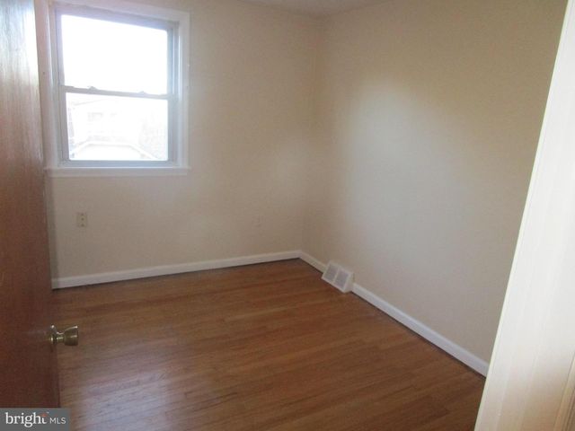 135 DREXEL AVE, Lansdowne, PA 19050