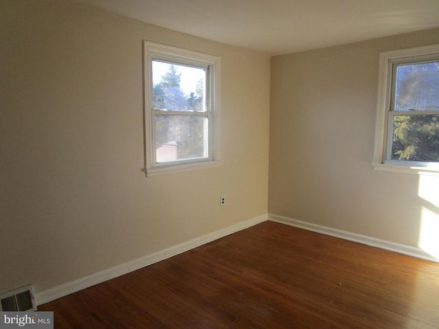 135 DREXEL AVE, Lansdowne, PA 19050