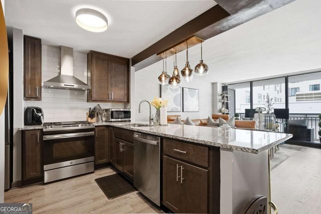 620 Peachtree Street NE 1003, Atlanta, GA 30308